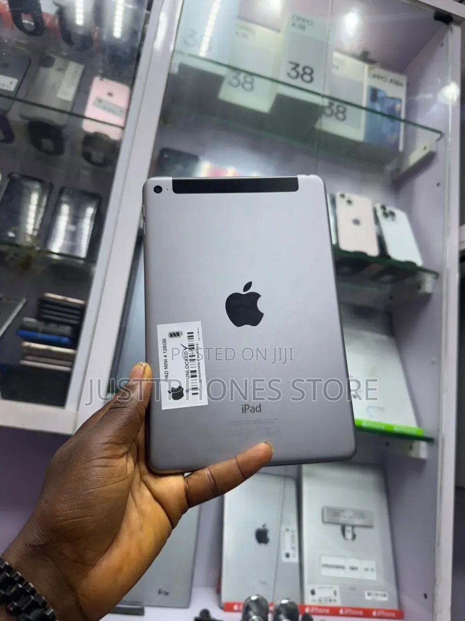 Apple iPad mini 4 128 GB Silver