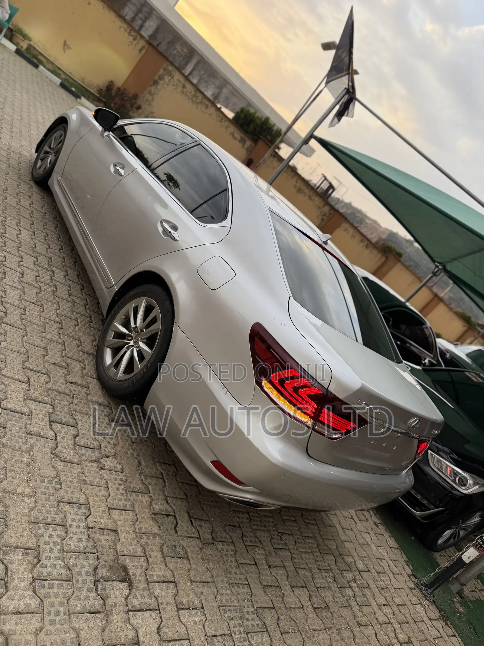 Lexus LS 460 AWD 2014 Silver