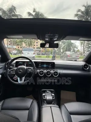 Mercedes-Benz CLA-Class CLA 250 4MATIC Sedan 2020 White