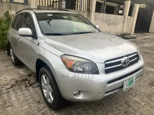 Toyota RAV4 Limited 2008 Silver