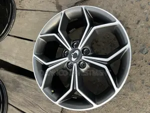 18 Rim Available Now for Ur Ride Lexus, Camry, Etc Oem Tokunbor