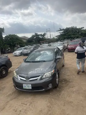 Toyota Corolla 2013 Gray