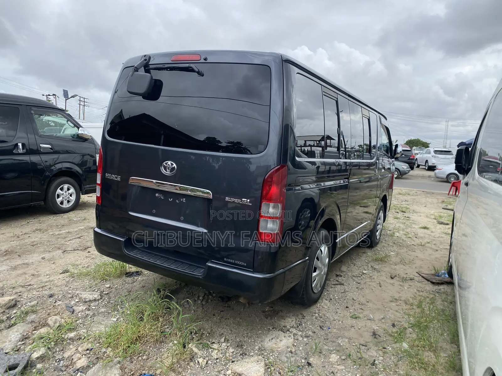 Toyota HiAce 2012 Black