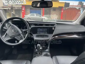 Toyota Avalon 2016 Black
