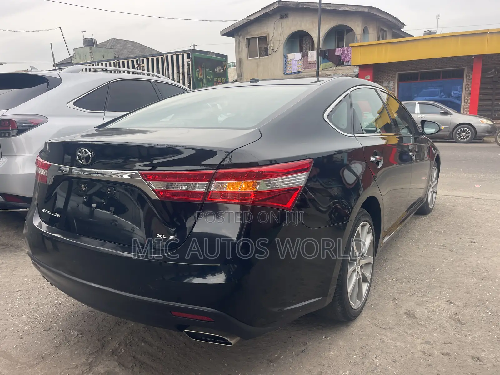 Toyota Avalon 2016 Black