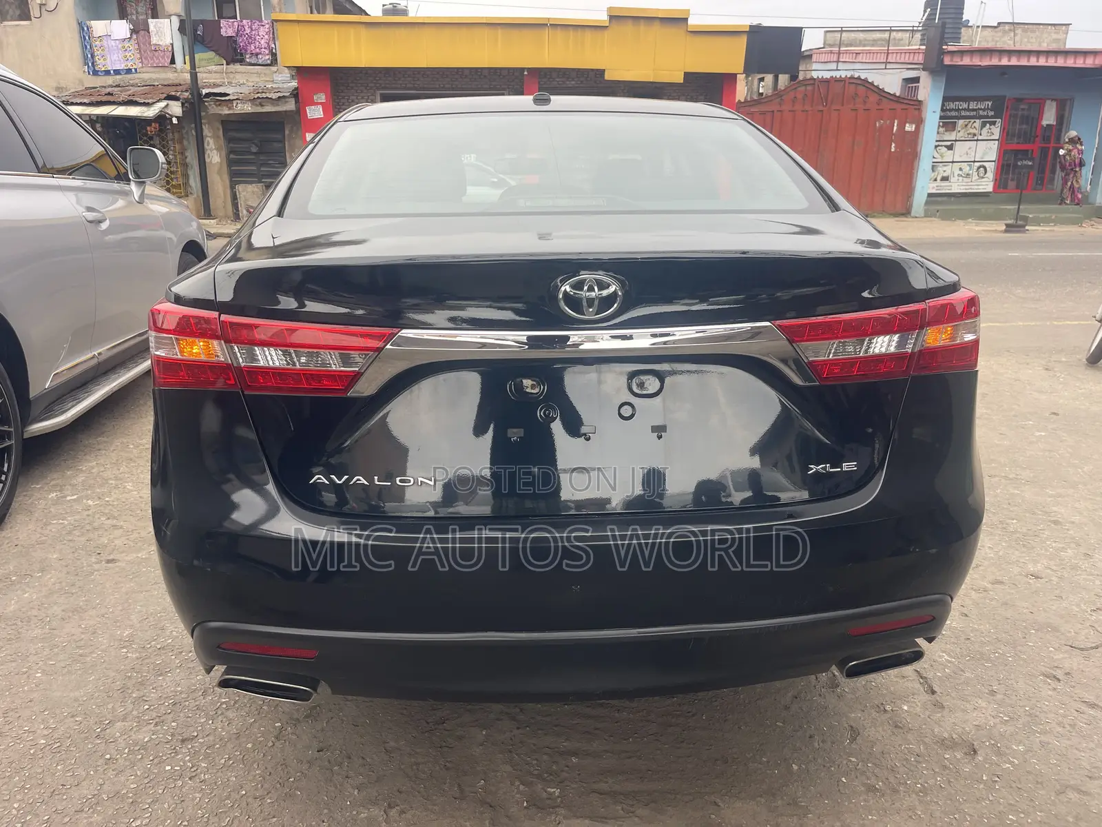 Toyota Avalon 2016 Black