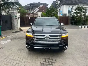Toyota Land Cruiser 2025 Black