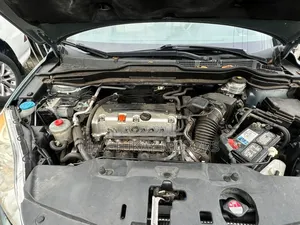 Honda CR-V 2011 Green