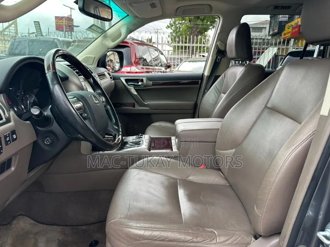 Lexus GX 460 Luxury 2017 Gray