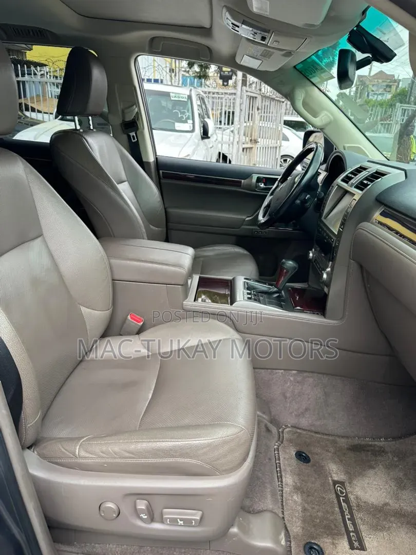 Lexus GX 460 Luxury 2017 Gray