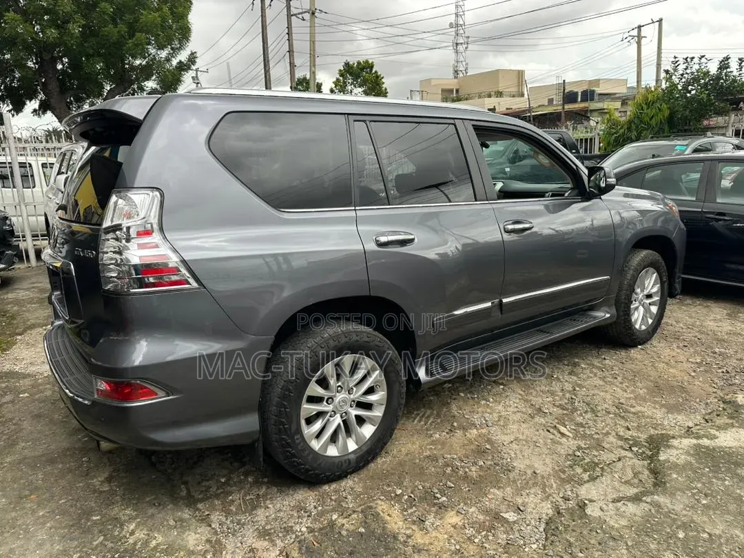Lexus GX 460 Luxury 2017 Gray