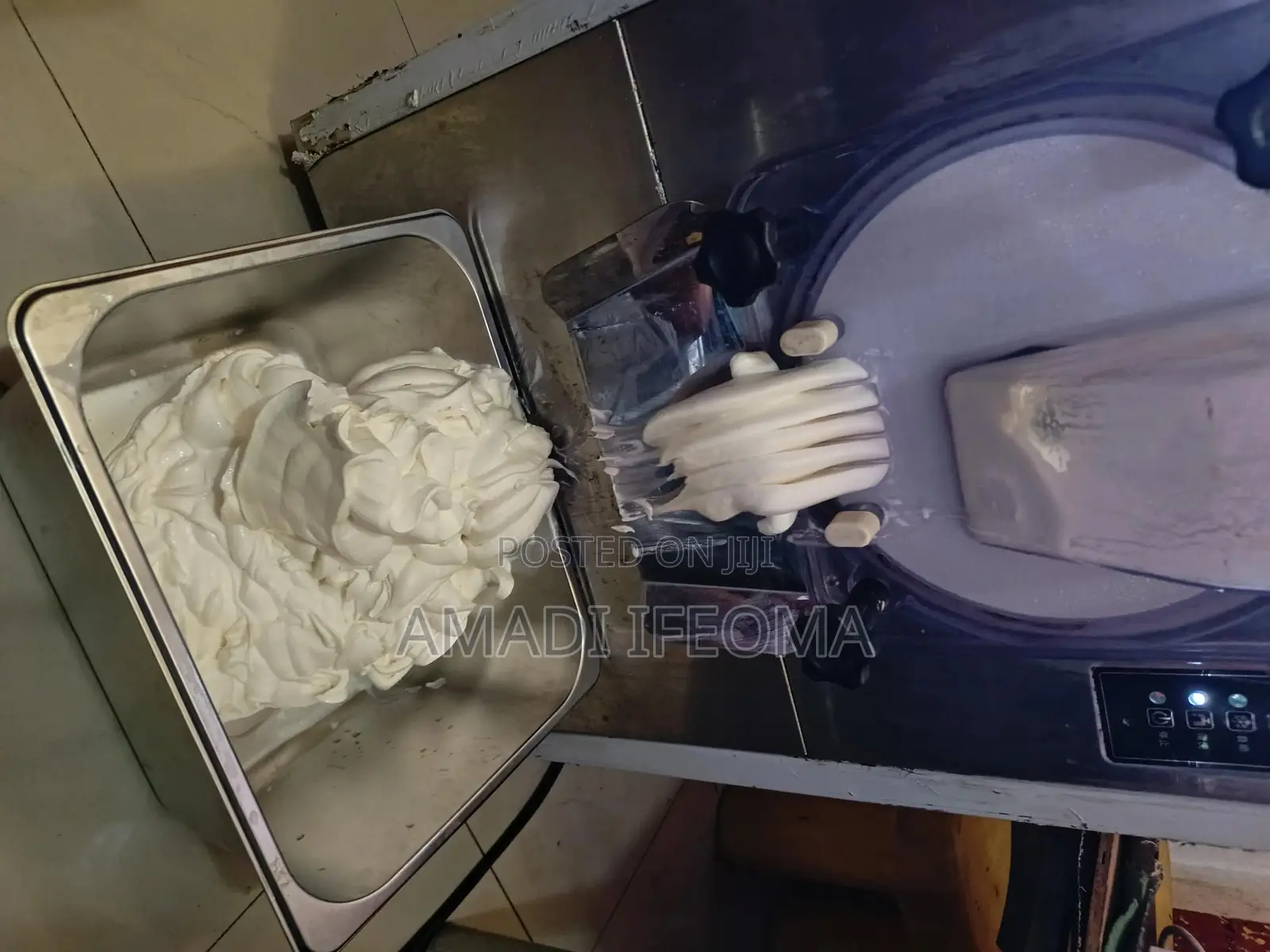 Hard Batch Ice Cream Machine