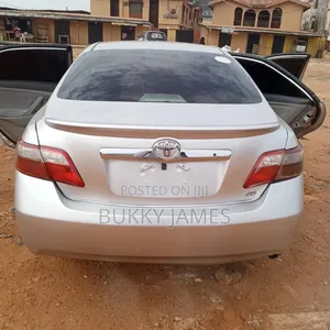Toyota Camry 2008 Silver