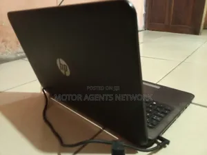 Laptop HP Compaq 8540p 4GB Intel Pentium HDD 500GB
