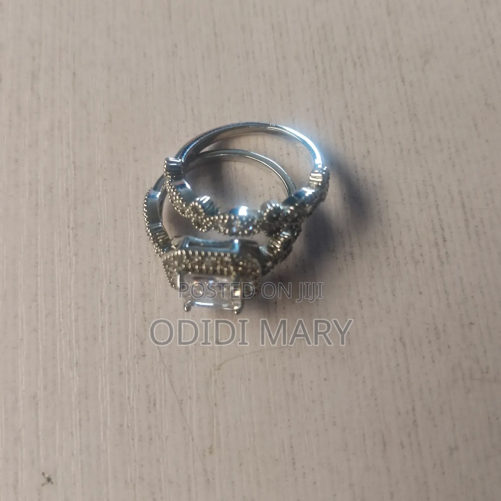 Wedding/Engagement Ring