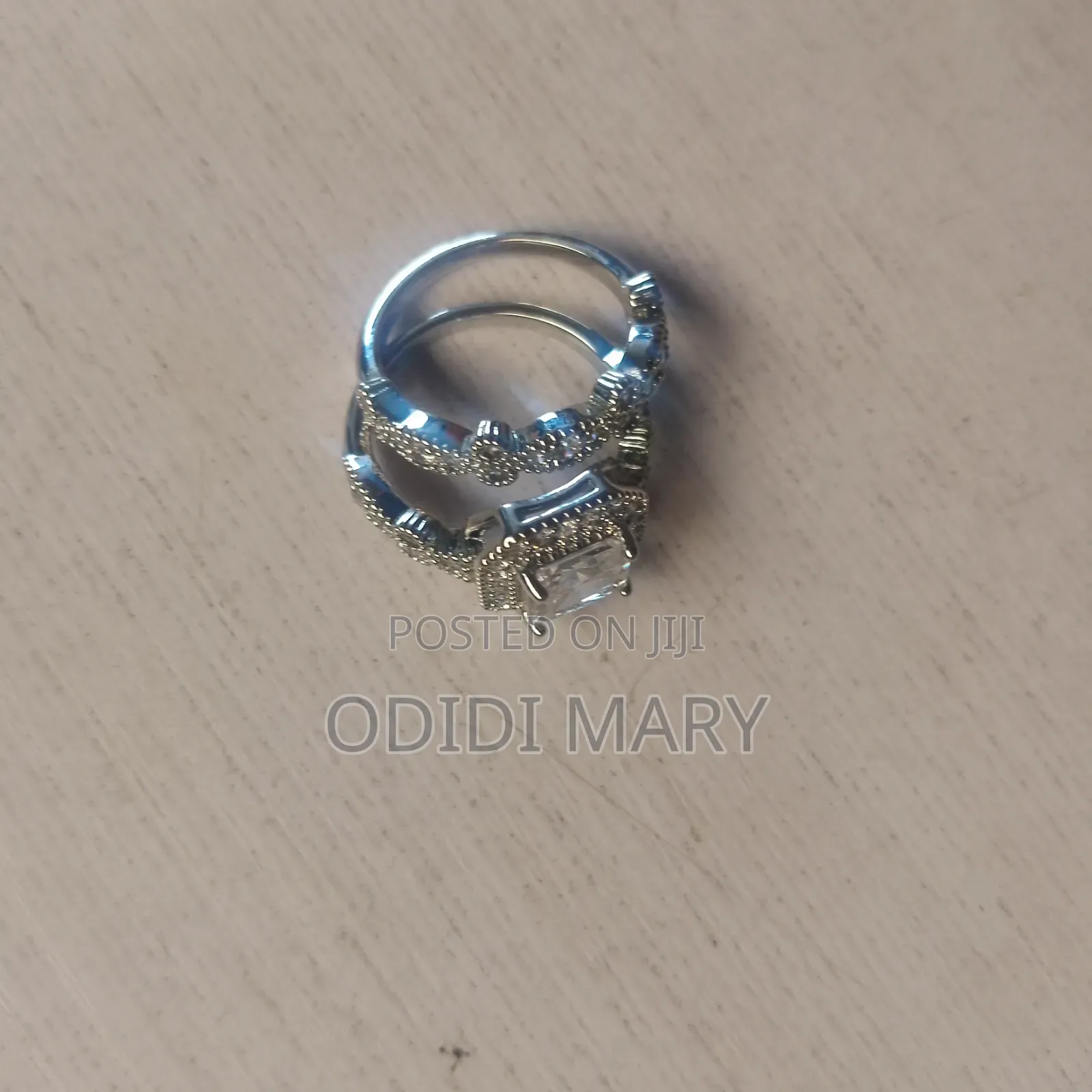 Wedding/Engagement Ring