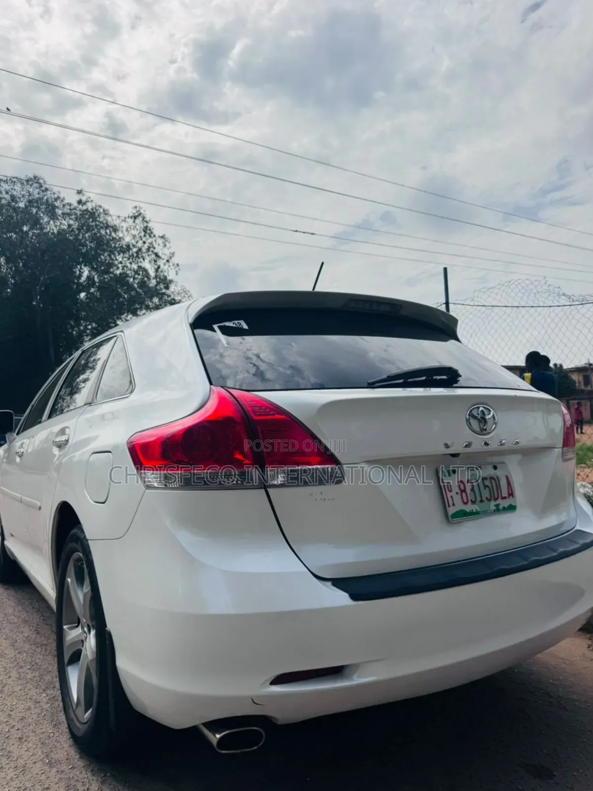 Toyota Venza 2010 White