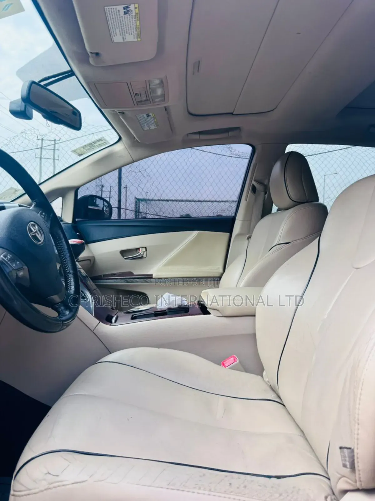 Toyota Venza 2010 White