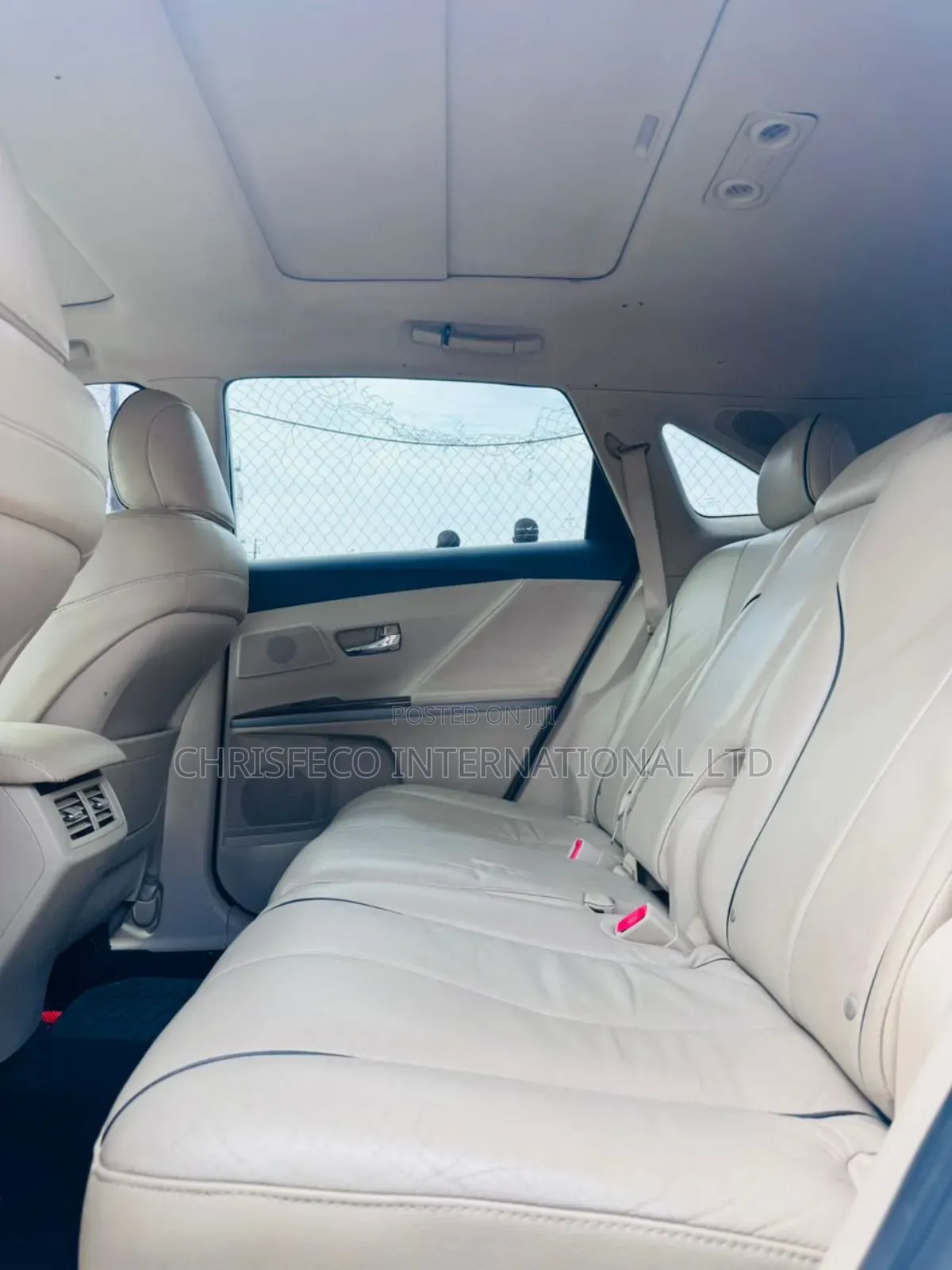 Toyota Venza 2010 White