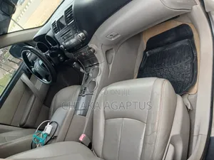Toyota Highlander 2009 Gray