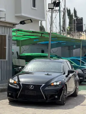 Lexus IS 300 AWD 2018 Black