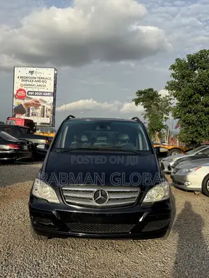 Mercedes-Benz Viano 2014 Black