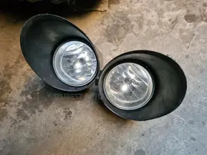 Fog Lamp and Cover Tundra 2012