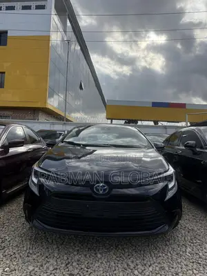 Toyota Corolla Hybrid LE 2025 Black