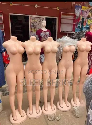 Mannequins (Dummies)