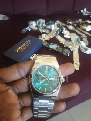 Poedagar Men Watch