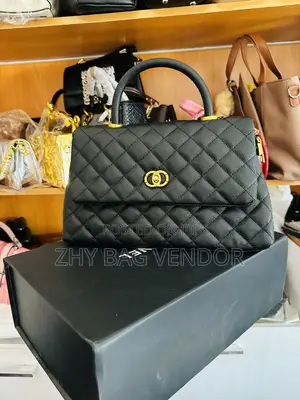 C Boxed Bag