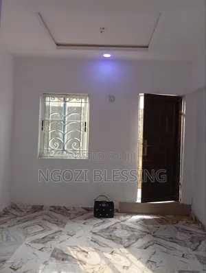 1bdrm Bedsitter in Adamo for rent
