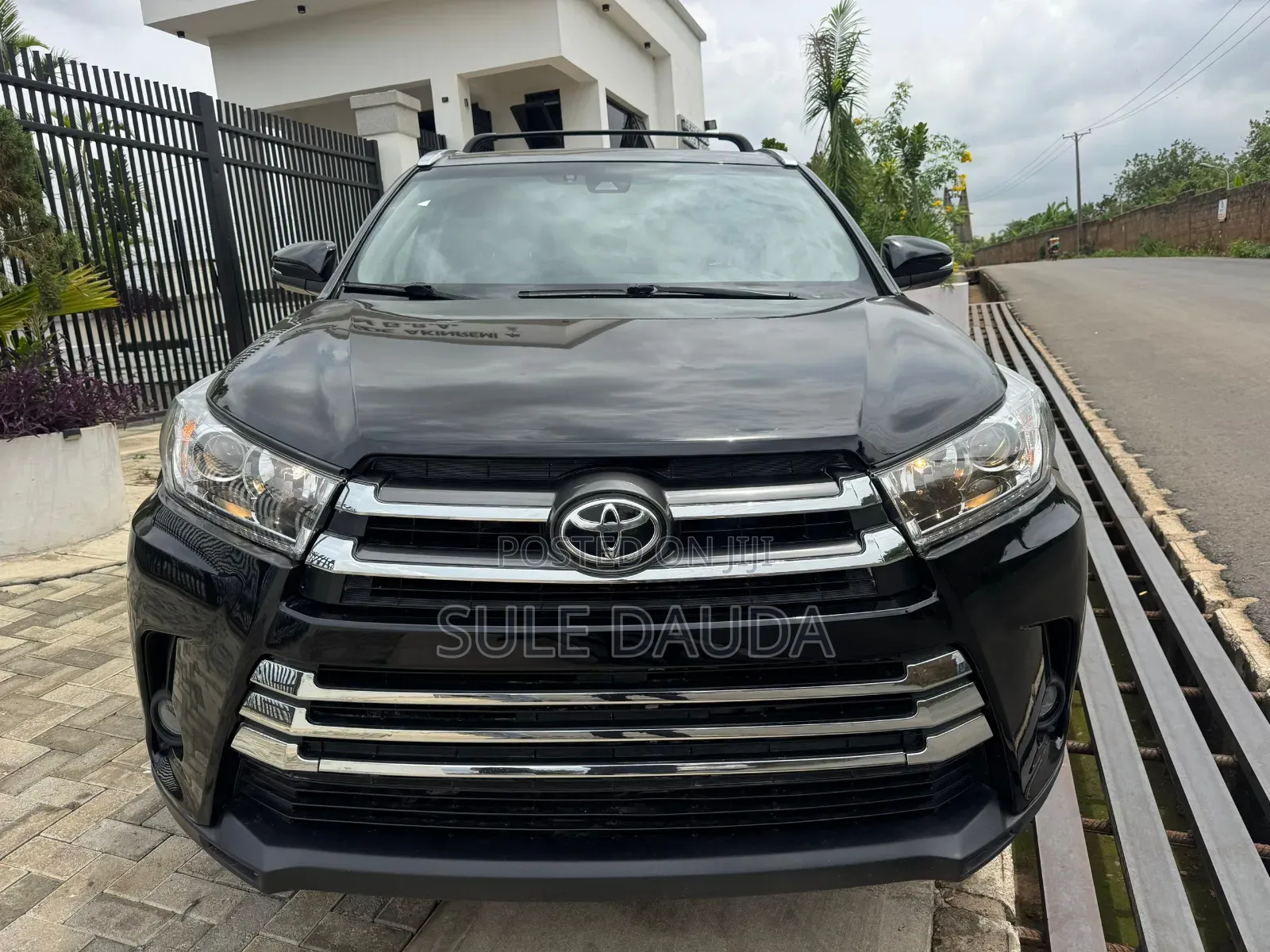 Toyota Highlander 2016 Black