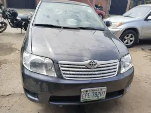 Toyota Corolla 2005 Gray