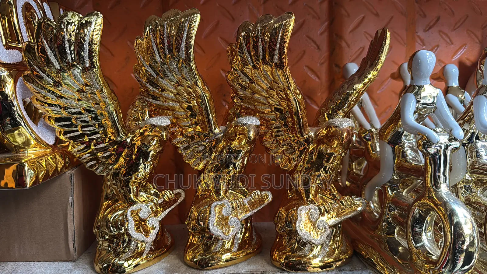 Eagle House Decoration
