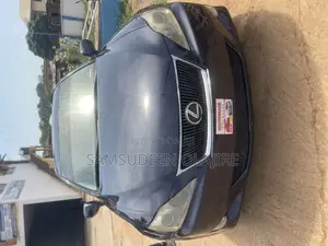 Lexus IS 250 2007 Blue