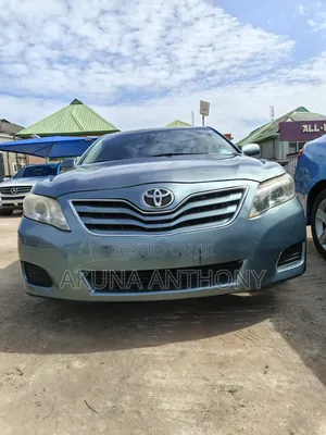 Toyota Camry 2011 Green