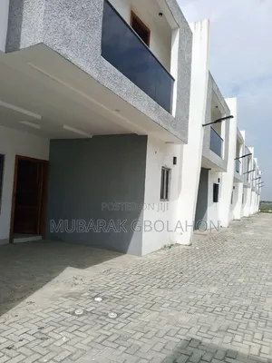 Furnished 3bdrm Townhouse/Terrace in Abraham Adesanya Estate for sale