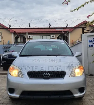 Toyota Matrix XR Hatchback AWD (1.8L 4cyl 4A) 2005 Silver