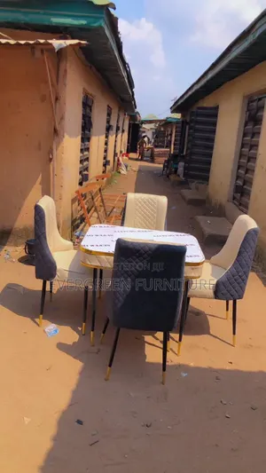 Dining Sets of 4 and 6
