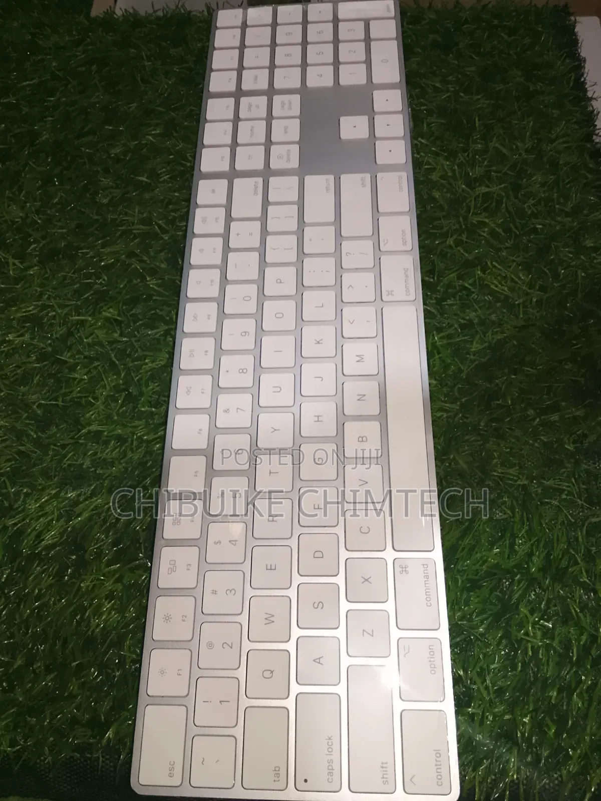 Apple Wired Keyboard