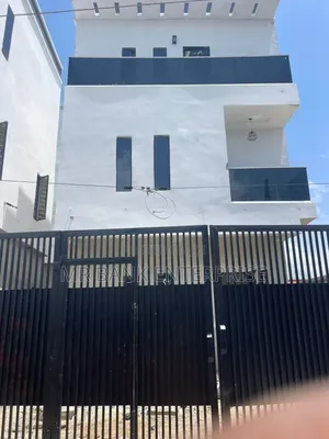 4bdrm Duplex in Festac for rent