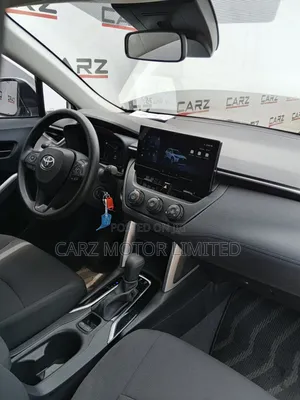 Toyota Corolla Cross LE 2023 White