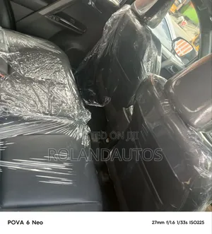 Toyota RAV4 SE AWD (2.5L 4cyl 6A) 2017 Green