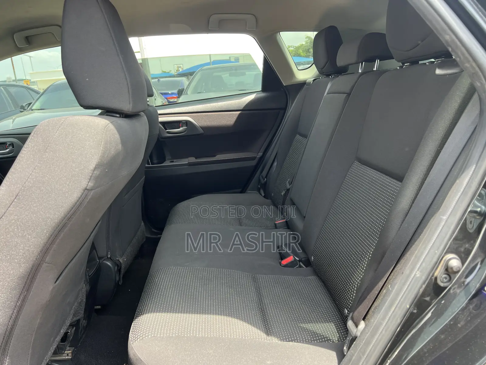 Scion iM Base 2016 Black
