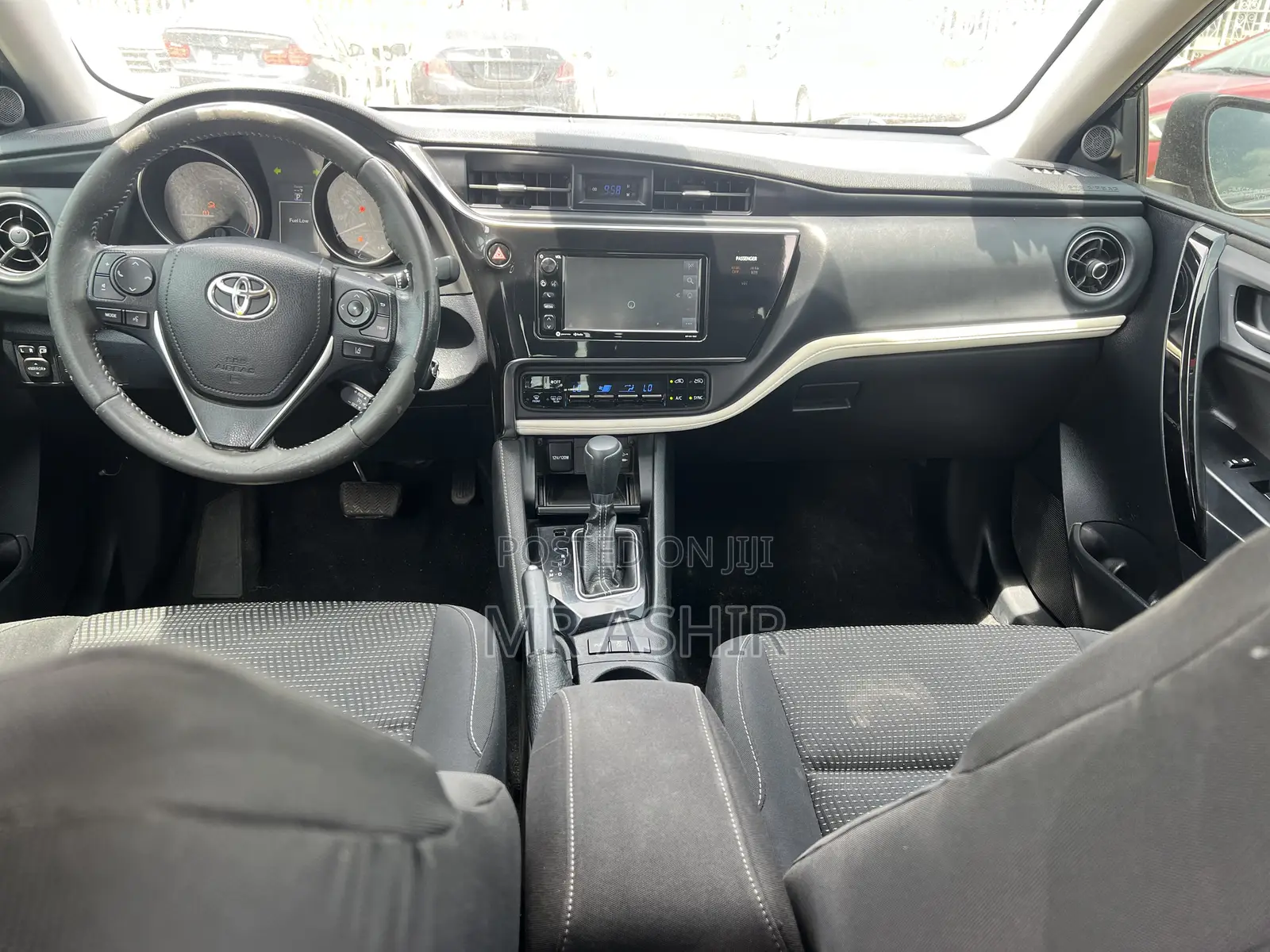 Scion iM Base 2016 Black