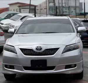 Toyota Camry SE 4dr Sedan (2.4L 4cyl 5A) 2008 Silver