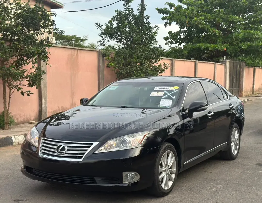 Lexus IS 350 2011 Black