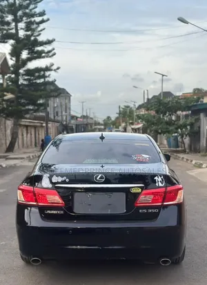 Lexus IS 350 2011 Black