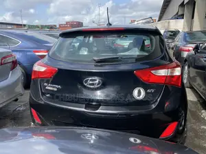 Hyundai Elantra 2016 Black